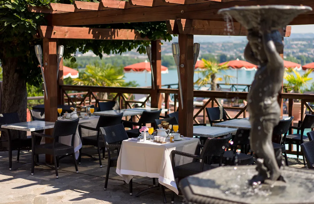 Les Trésoms Lake&Spa Resort-1